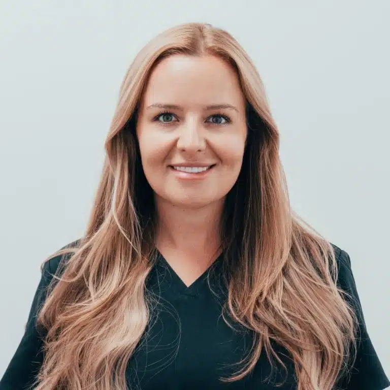 Dr. Nicole
